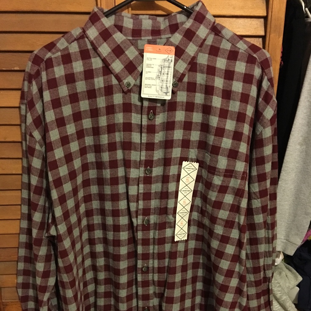 Long sleeve dress shirt